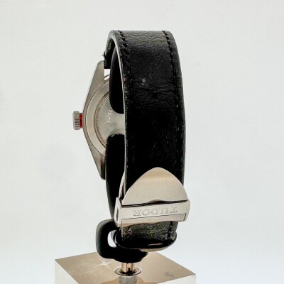 Montre Tudor Black Bay 79220R.