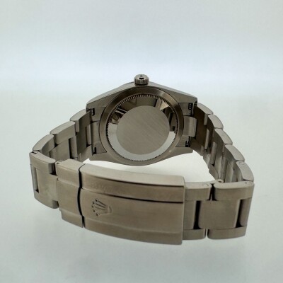 Montre Rolex Oyster Perpetual 34 124200.