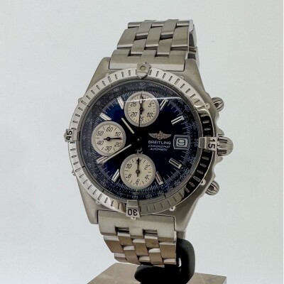 Montre Breitling Chronomat Chronographe A13350.