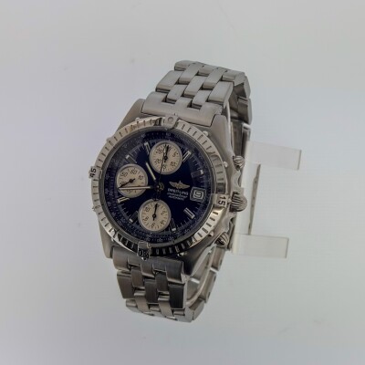 Montre Breitling Chronomat Chronographe A13350.