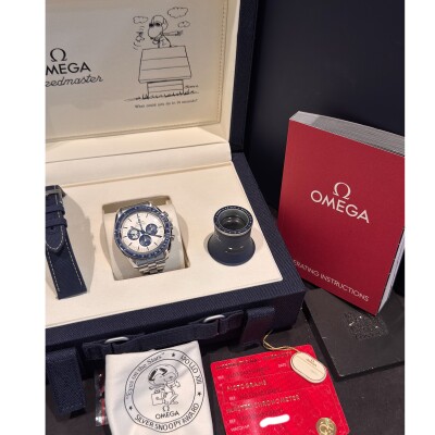 Montre Omega Speedmaster Professional Silver Snoopy.