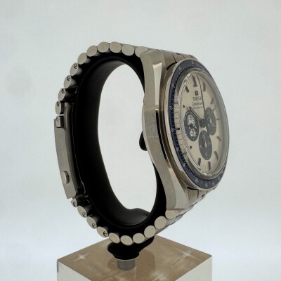 Montre Omega Speedmaster Professional Silver Snoopy.