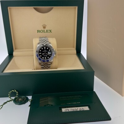 Montre Rolex GMT MASTER II 126710BLNR.