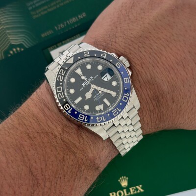 Montre Rolex GMT MASTER II 126710BLNR.