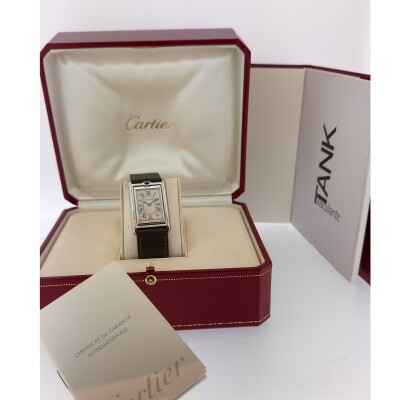 Montre Cartier Tank Basculante GM 2390.