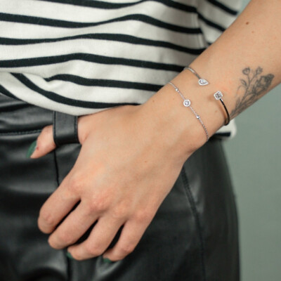 Bracelet Messika My Twin Toi & Moi en or blanc et diamants 2x0.15ct