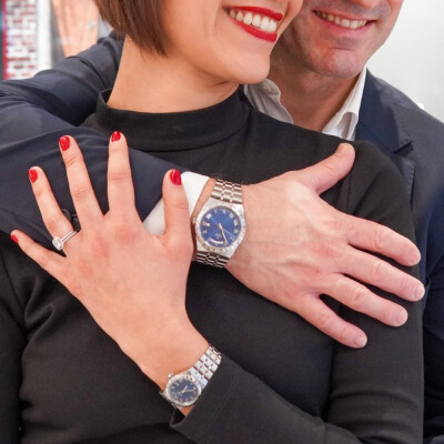 Montre TUDOR Royal boîtier en acier 28 mm, cadran bleu