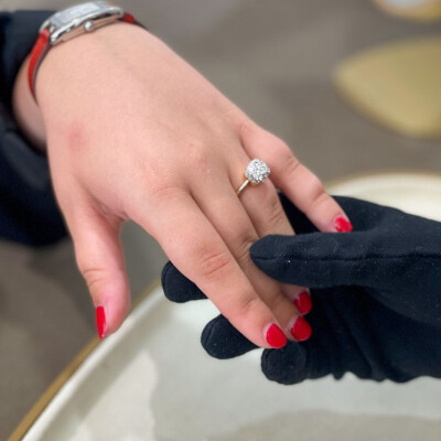Bague Pomellato Nudo Petit en or rose, or blanc et diamants