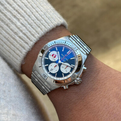 Montre Breitling Chronomat B01 42 Six Nations France