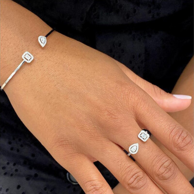 Bracelet Messika My Twin Toi & Moi en or blanc et diamants 2x0.15ct