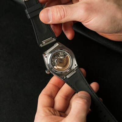 Montre Frédérique Constant Highlife Heart Beat Automatic