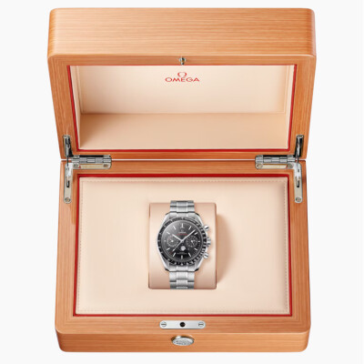 Montre OMEGA Speedmaster Moonwatch Co-Axial Master Chronometer Chronographe Phases de lune 44,25mm