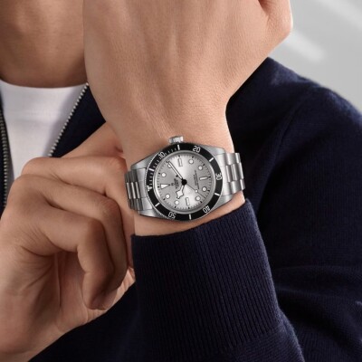 Montre TUDOR Black Bay 68, boîtier en acier, 43 mm, cadran argenté