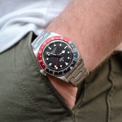 Montre TUDOR Black Bay GMT boîtier en acier 41 mm, bracelet en acier
