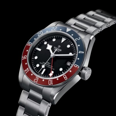 Montre TUDOR Black Bay GMT boîtier en acier 41 mm, bracelet en acier