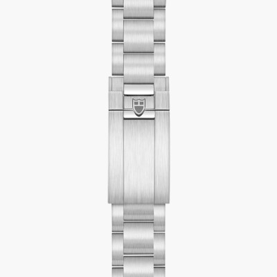 Montre TUDOR Black Bay 58, boîtier en acier, 39 mm, cadran bordeaux