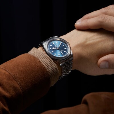 Montre TUDOR Black Bay 41 boîtier en acier, 41 mm, bracelet en acier