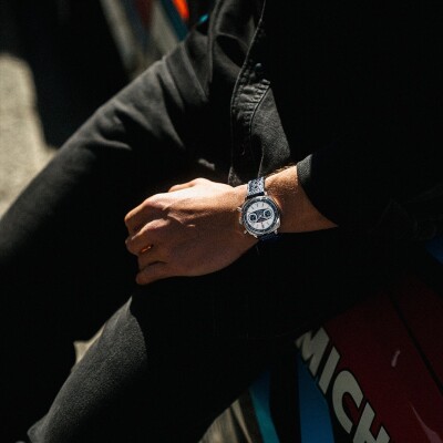 Montre Breitling Top Time B01 Racing Édition Limitée