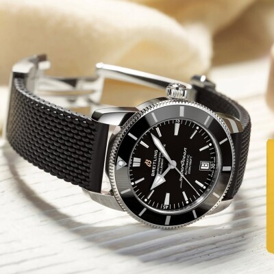 Montre Breitling Superocean Heritage II B20 Automatic 42