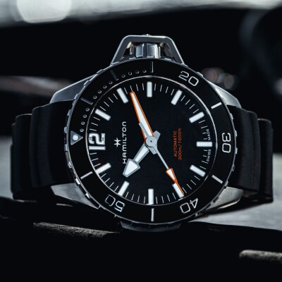 Montre HAMILTON Khaki Navy Frogman Auto H77455330