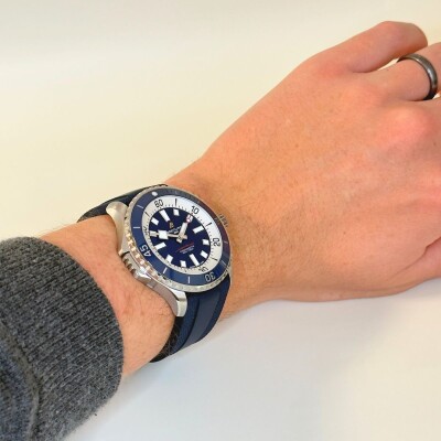 OCCASION : Montre Breitling Superocean Automatic 46