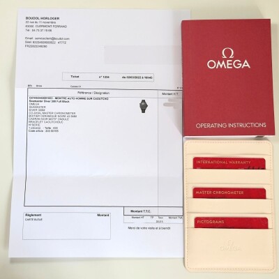 OCCASION : Montre OMEGA Seamaster Diver 300M Co-Axial Master Chronometer 43,5mm