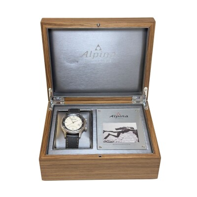 OCCASION : Montre Alpina Seastrong Diver 300 Heritage