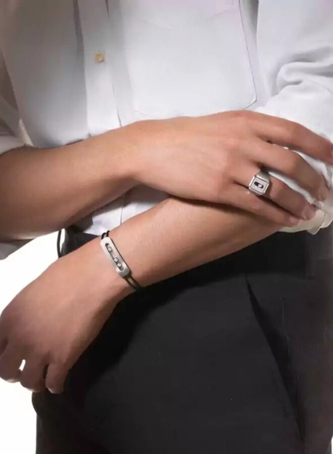 Bijoux entre 2500 et 3000€