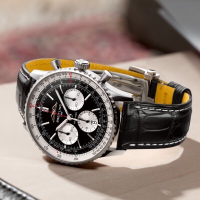 Montre Breitling Navitimer B01 Chronograph 46