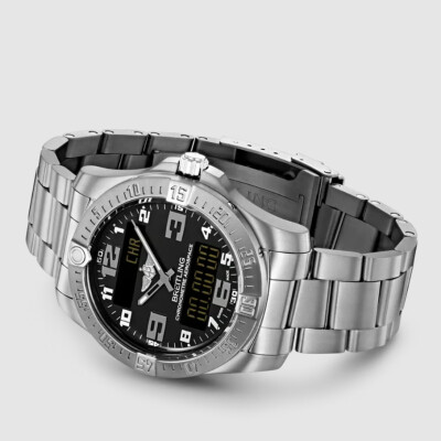 Montre Breitling Professional Aerospace Evo