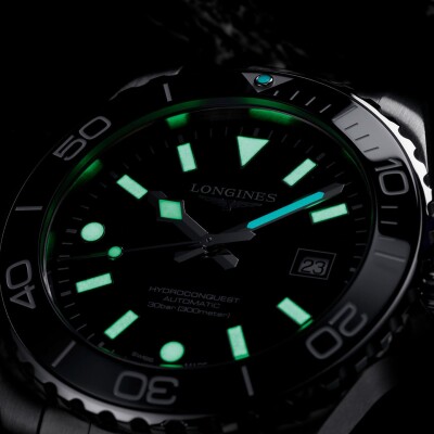 Montre Longines HydroConquest 39mm L3.779.4.96.6