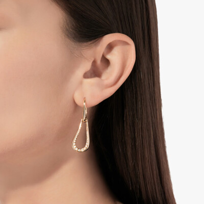 Boucles d'oreilles Pomellato Fantina en or rose et 42 diamants