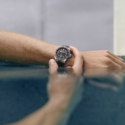 Montre TUDOR Pelagos 39, lunette tournante unidirectionnelle, bracelet en titane
