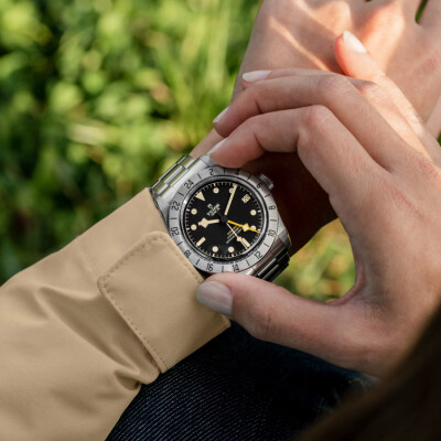 Montre TUDOR Black Bay Pro boîtier en acier 39 mm, bracelet en acier riveté