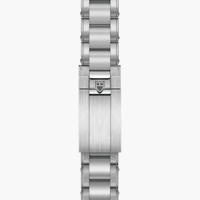 Montre TUDOR Black Bay Pro boîtier en acier 39 mm, bracelet en acier riveté