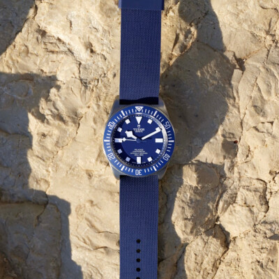 Montre TUDOR Pelagos FXD lunette tournante bidirectionnelle, bracelet en tissu bleu marine