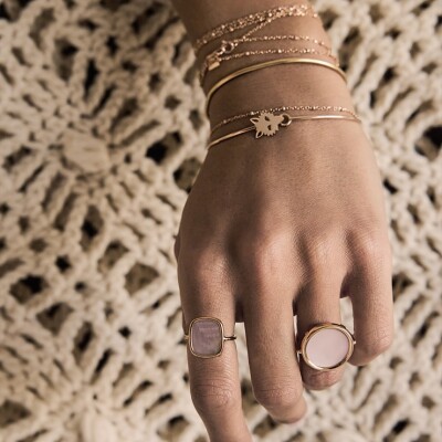 Bague Ginette NY DISC RING EVER en or rose et nacre rose