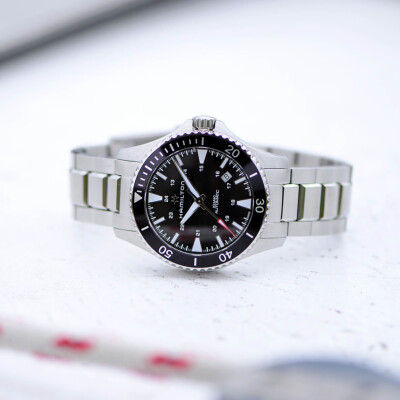 Montre HAMILTON Khaki Navy Scuba Auto H82335131