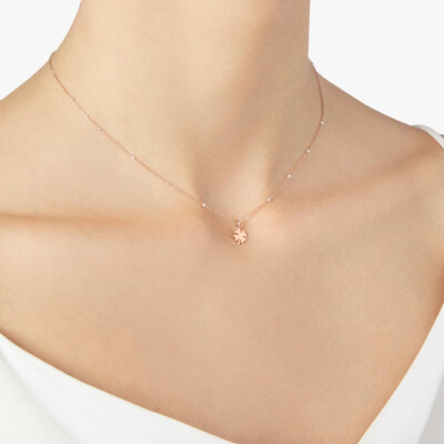 Collier DoDo Trèfle à quatre feuilles en or rose, or blanc et rhodium