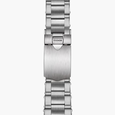 Montre TUDOR Black Bay GMT boîtier en acier, 41 mm, bracelet en acier