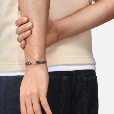 Bracelet Bangle Nouvel Héritage Mood On the Rocks en or jaune et diamants, taille 18cm