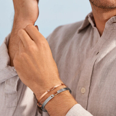 Bracelet Bangle Nouvel Héritage Mood Paris Sky GM en or blanc et diamants, taille 18cm