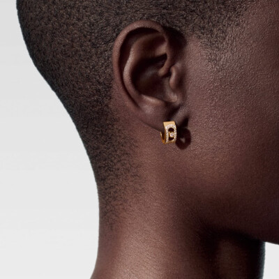 Boucles d'oreilles créoles Messika Move Noa pavées en or jaune et diamant