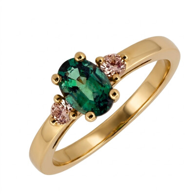 Bague en Or Jaune Emeraude 0.64 carat et Diamants 0.13 Carat