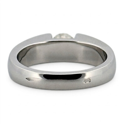Solitaire Serti Suspendu Diamant 0.51 carat FVS2