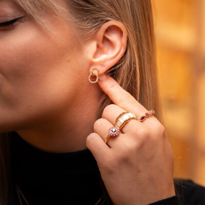 Puces d'oreilles Giulia