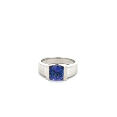 Bague or blanc et tanzanite
