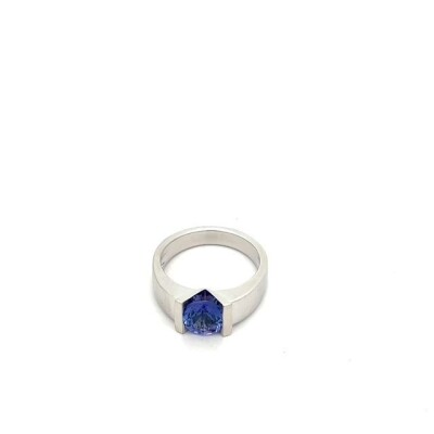 Bague or blanc et tanzanite