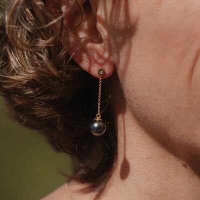 Boucles d'oreilles en or jaune et perles de Tahiti
