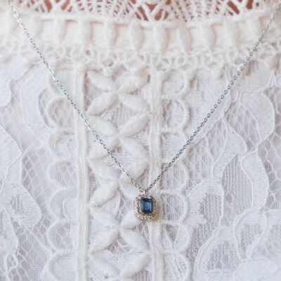 Collier motif octogonal saphir et diamants